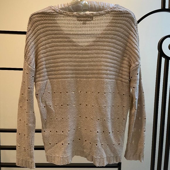 Olive & Oak V Neck Sweater - Picture 2 of 2